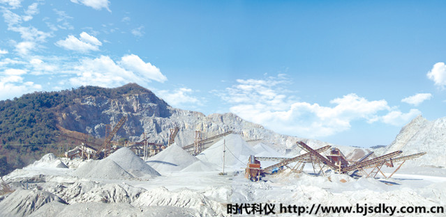 空壓機(jī)應(yīng)用行業(yè)分析-3-時代科儀-采石廠_副本.jpg
